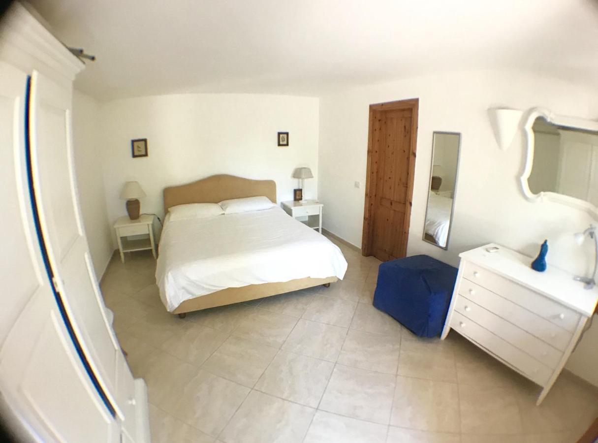 أولبيا Porto Istana Beach House المظهر الخارجي الصورة